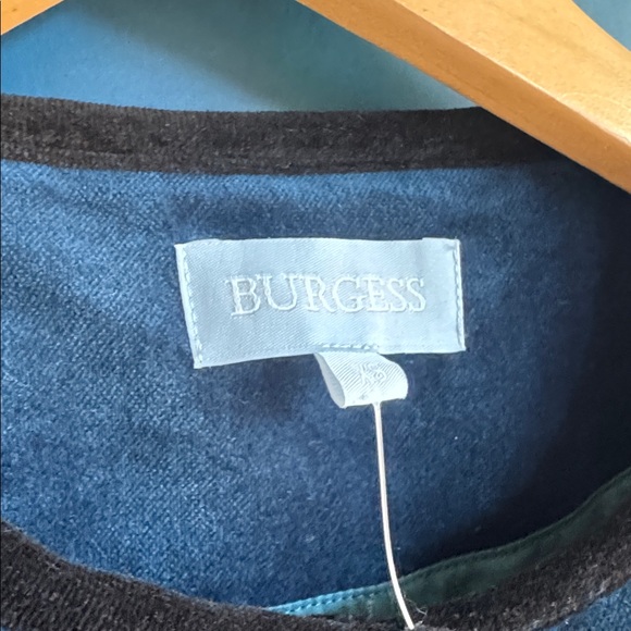 Burgess THE CLARA QUILTED JACKET PEACOCK WITH BLACK TRIM - Picture 3 of 8